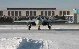 Front view of the aircraft (Credit photo: http://www.defenceforum.in/forum/showthread.php/8276-PAK-FA-Post-First-Flight-Developments!-Putin-visits-PAK-FA?p=121035&viewfull=1)