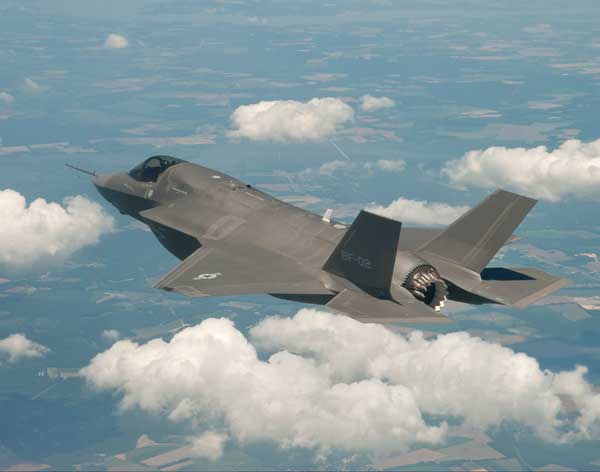 F-35B in Supersonic Flight Test (Credit: Lockheed Martin)