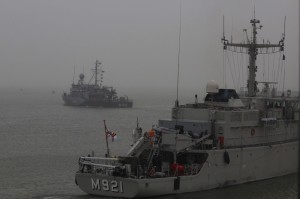 Two mine-hunters of the SNMCMG1 departs Den Helder to head towards the Baltic Sea (credit: M. Delaporte)
