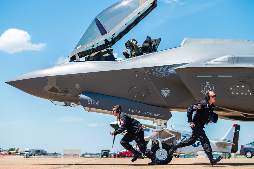 F35 Demo Team performs at the Defenders of Liberty Air & Space Show