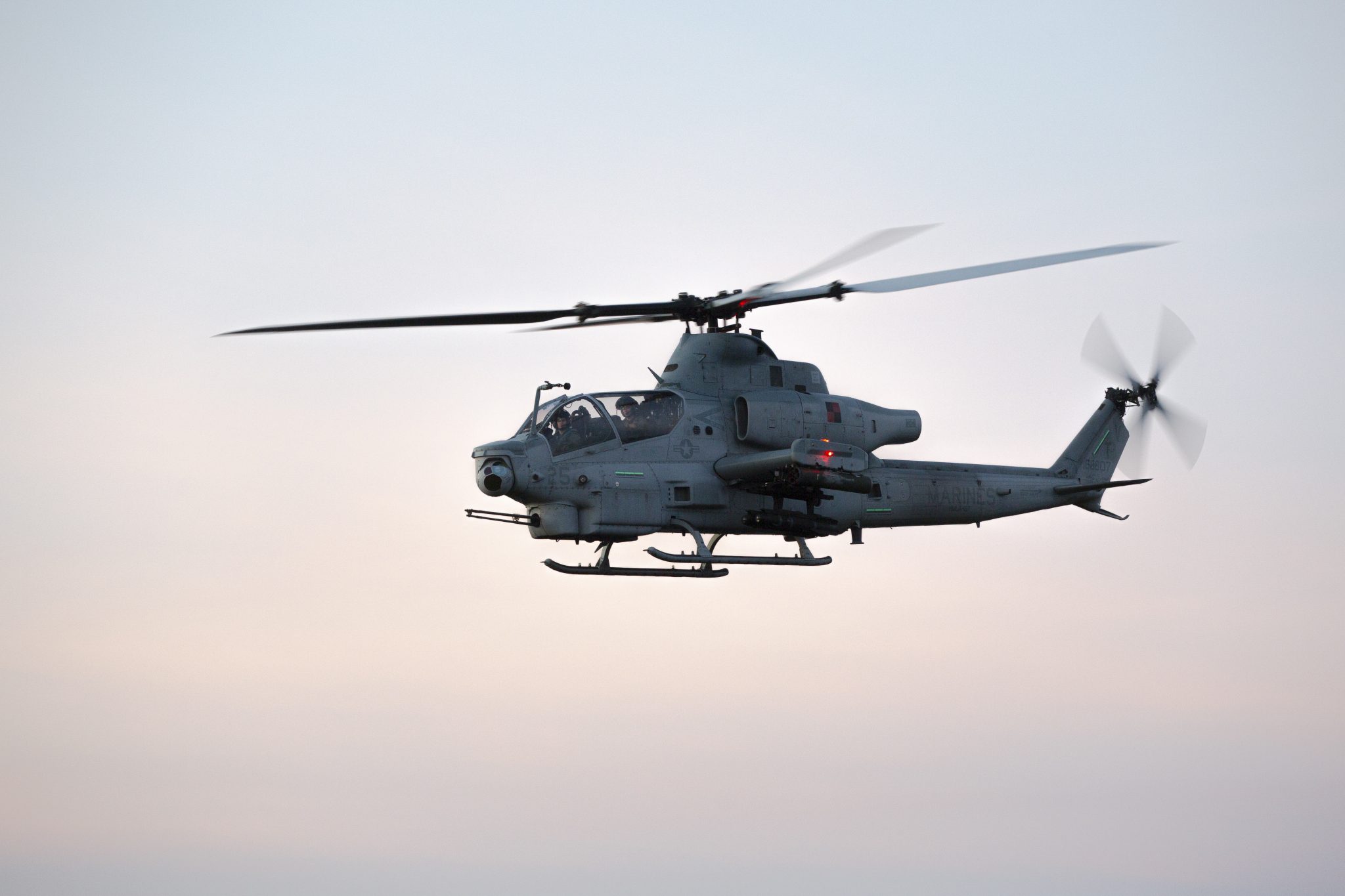 Hmla-167 Fligt - Second Line Of Defense